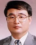 대학교수인 배동훈의 대표 이미지