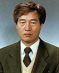 대학교수인 윤원식의 대표 이미지