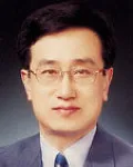 안과의사, 대학교수인 유영석의 대표 이미지