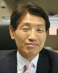 대학교수인 손동현의 대표 이미지