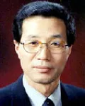 의료기관단체인, (전직)행정공무원인 변철식의 대표 이미지