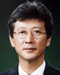 대학교수인 오명근의 대표 이미지