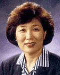 대학교수인 윤정숙의 대표 이미지
