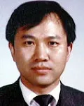 대학교수인 윤정열의 대표 이미지