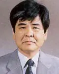 (전직)대학교수인 신송윤의 대표 이미지