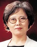 대학교수인 신명희의 대표 이미지