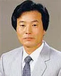 (전직)대학교수인 이철원의 대표 이미지