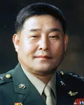 군인인 김인식의 대표 이미지