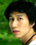 영화배우인 김준석의 대표 이미지