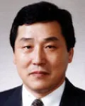 의사, 대학교수인 이현철의 대표 이미지