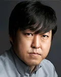소설가인 이우혁의 대표 이미지
