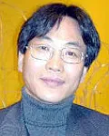 문화예술인인 이용관의 대표 이미지