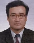 대학교수인 이신모의 대표 이미지
