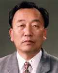 대학교수인 안동주의 대표 이미지