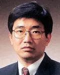 대학교수인 안법영의 대표 이미지