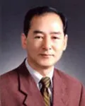 시인인 정병오의 대표 이미지