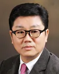 영화감독, 시나리오작가인 최재훈의 대표 이미지