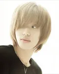 가수인 니엘의 대표 이미지