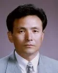 대학교수인 오종근의 대표 이미지