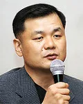 영화감독인 이강길의 대표 이미지