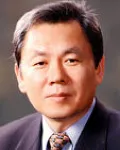 기업인, (전직)행정공무원인 구자홍의 대표 이미지