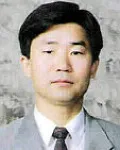 대학교수인 유진춘의 대표 이미지