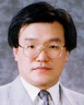 대학교수인 엄기선의 대표 이미지