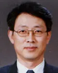 대학교수인 정철호의 대표 이미지