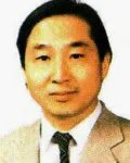 대학교수인 유도진의 대표 이미지