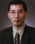 (전직)대학교수인 최성규의 대표 이미지