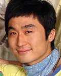 연극배우인 김희준의 대표 이미지