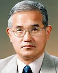 대학교수인 윤용혁의 대표 이미지