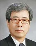 대학교수인 김희철의 대표 이미지