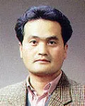 대학교수인 윤성채의 대표 이미지