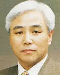 (전직)대학교수인 유승희의 대표 이미지