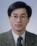 대학교수인 윤진일의 대표 이미지