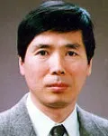 대학교수인 민덕기의 대표 이미지