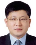 검사인 김기동의 대표 이미지