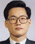 변호사, (전직)판사인 최선호의 대표 이미지