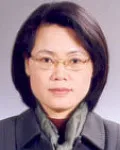 변호사, (전직)별정직공무원인 최은순의 대표 이미지