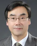 대학교수인 최종범의 대표 이미지