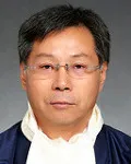 시나리오작가, 소설가인 김승섭의 대표 이미지