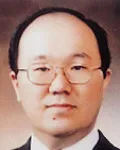 판사인 권기훈의 대표 이미지