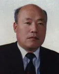 시인, (전직)중등교원인 김시종의 대표 이미지