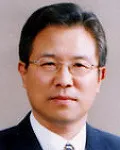 (전직)대학교수인 신상철의 대표 이미지