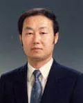 (전직)대학교수인 신재철의 대표 이미지
