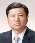 이비인후과의사, 대학교수인 윤상원의 대표 이미지