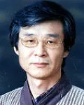 대학교수인 윤상기의 대표 이미지