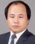(전직)대학교수인 이명기의 대표 이미지