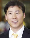 탁구감독인 김택수의 대표 이미지